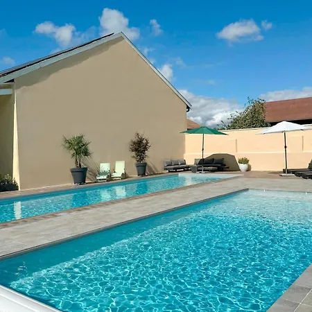 度假居 L'artbanne - Le Domaine *