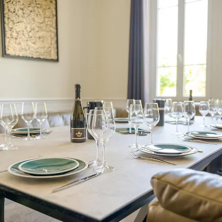 度假居 L'artbanne - Le Domaine *