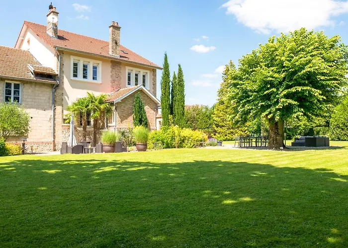 L'artbanne - Le Domaine Vakantiehuis *